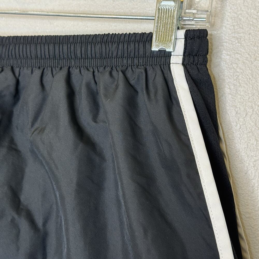 Nike Dri Fit Running Shorts Womens Sz Medium Black Built in Briefs Elastic Waist - Picture 2 of 8